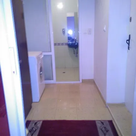 Lider Felix Kanitz Apartamento *